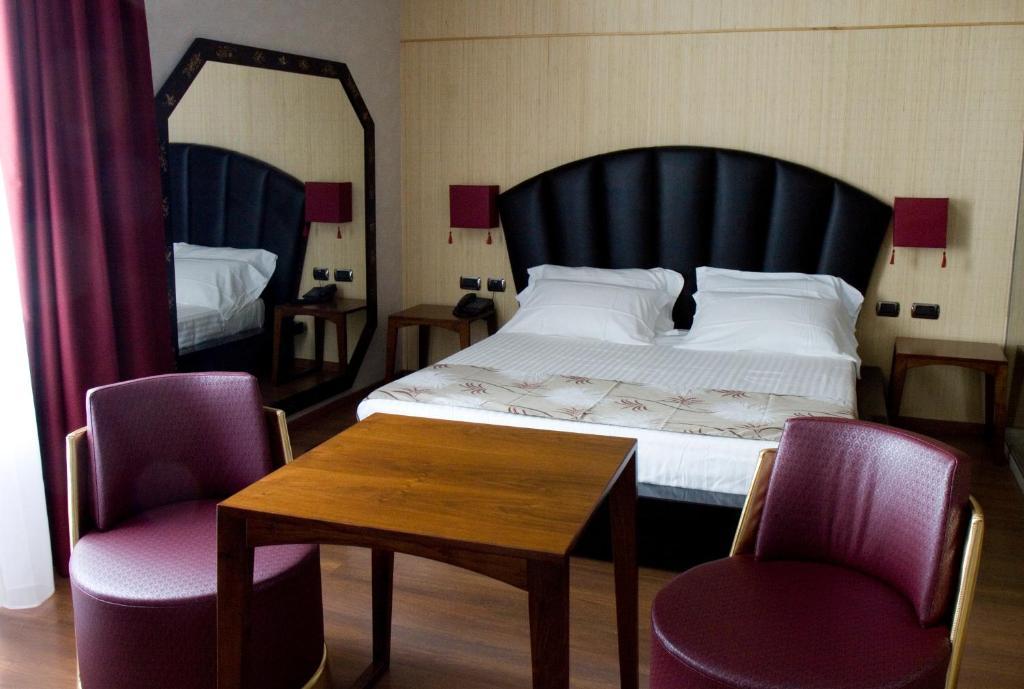 Hm Motelhotel Castellazzo Bormida Номер фото